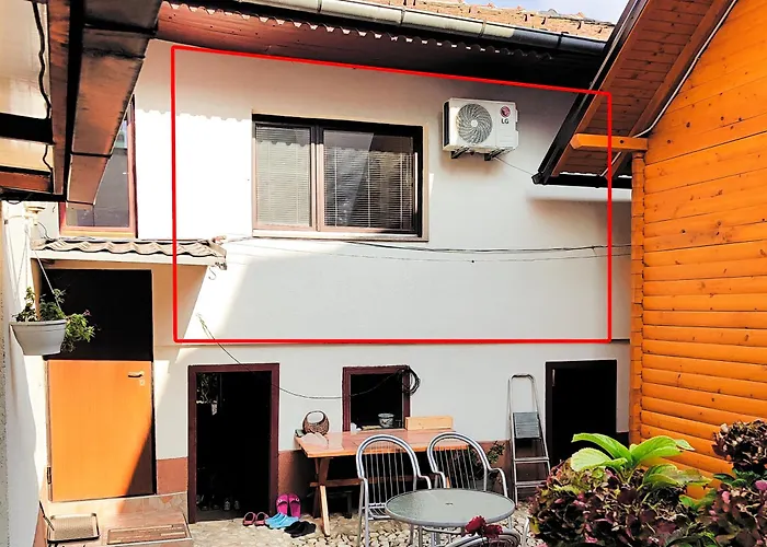 Guest House Nizama\'S Place