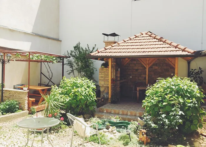 Guest House Nizama\'S Place
