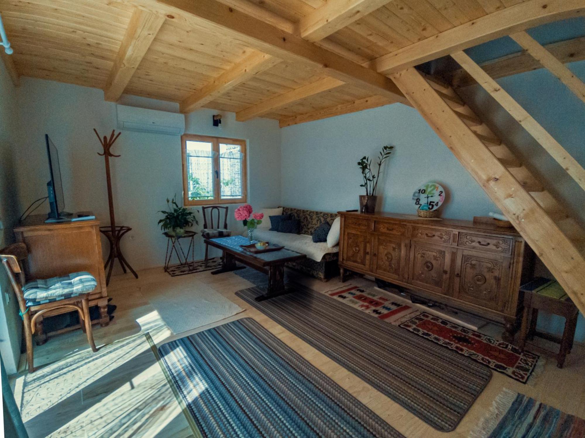Nizama's Place Guest house